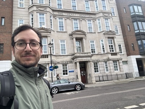 Durante mi estancia formativa en el University College London Hospital (UCLH), donde aprendí sobre cirugía de piso pelviano